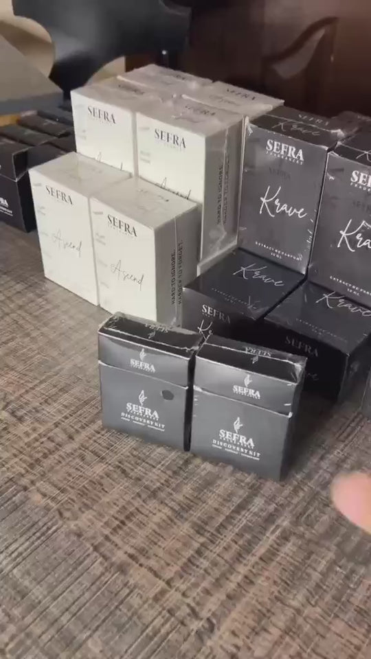 Discovery Kits being packed into Sefra gift bags